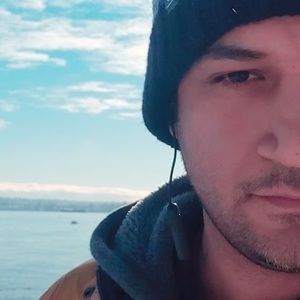 Meet your Posher, Farhood